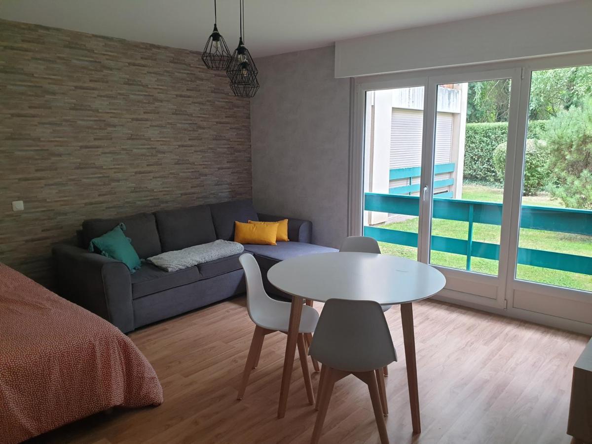 Appartement, Verdun , Proche Centre Ville מראה חיצוני תמונה